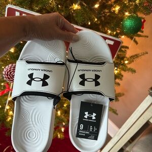 NWT…Under Armour Black and White Slide Sandals